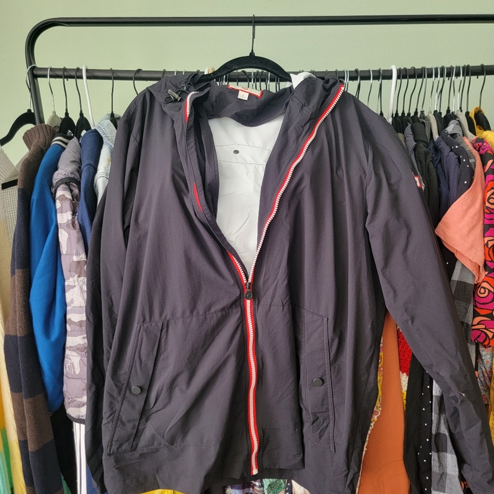 Hunter for target windbreaker size large